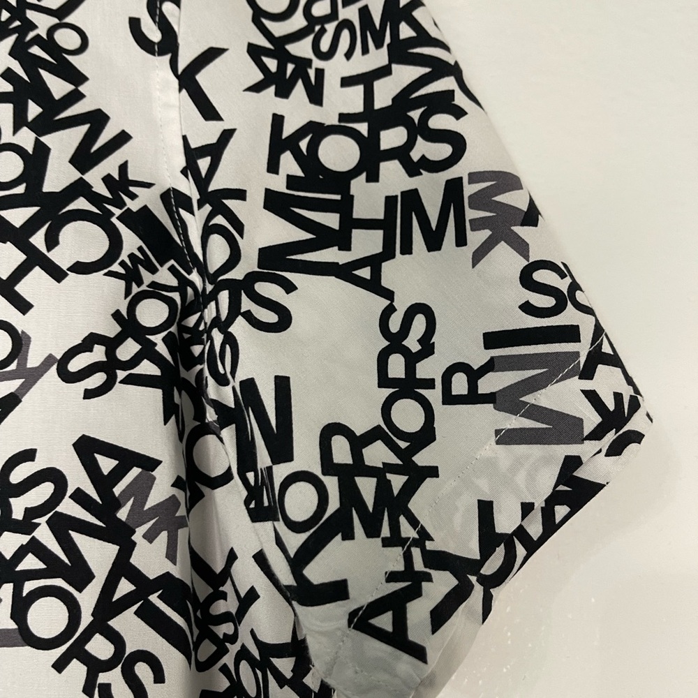 Michael Kors Black and White Logo Men’s Short Sleeve WovenShirt‎ - Picture 7 of 10